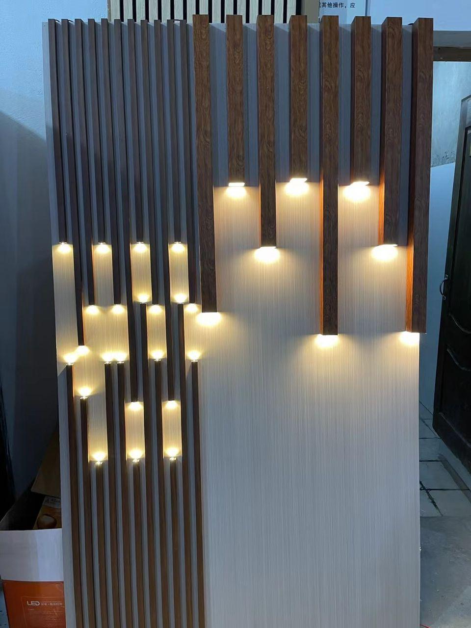 جدارية بإضاءة LED